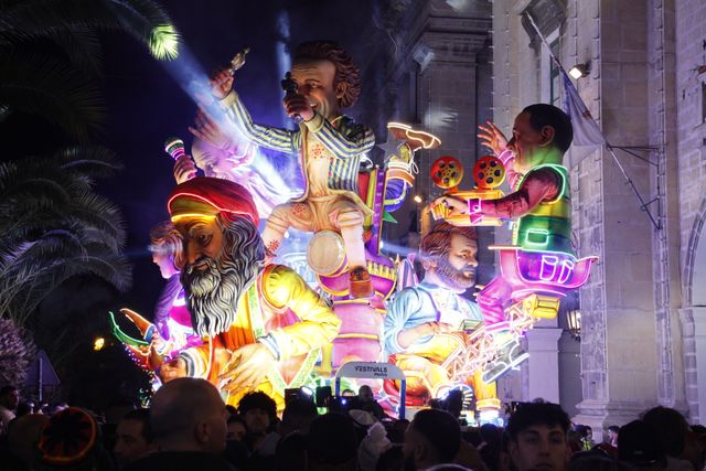 Crowds and visitors walking through València during Fallas
